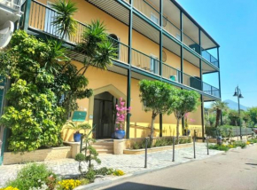 Pietrasantamare Marina Di Pietrasanta
